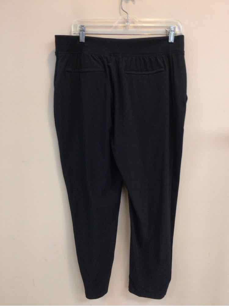 ATHLETA SIZE 14 PETITE Ladies EXERCISE