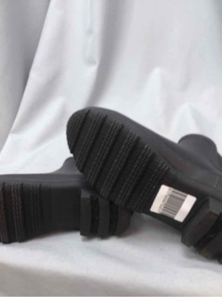 SIZE 8 Ladies CHOOKA SHOES