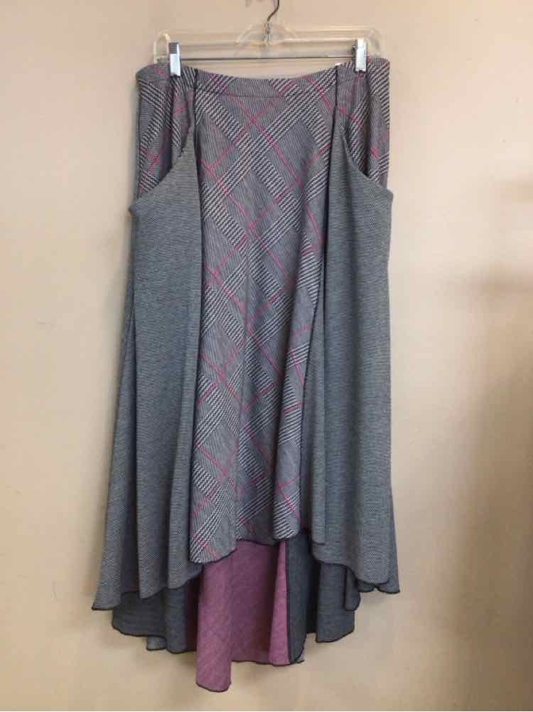 CATO SIZE 14/16 Ladies SKIRT