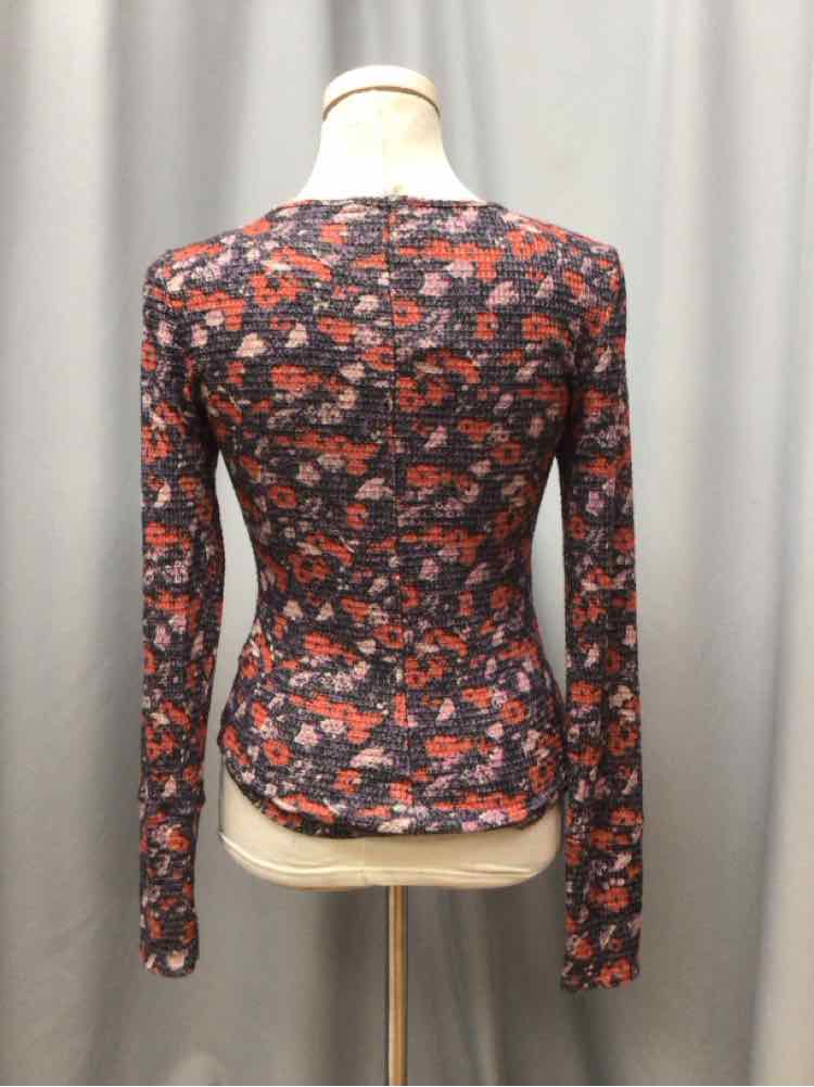 FREE PEOPLE SIZE MEDIUM Ladies TOP