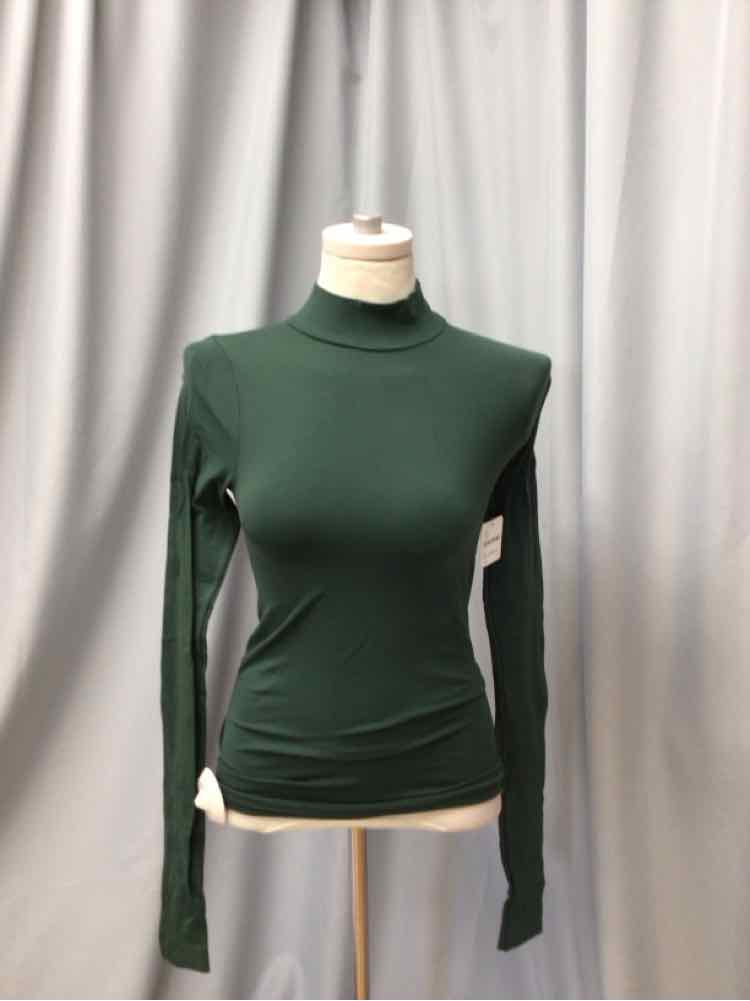 FREE PEOPLE SIZE MED/LRG Ladies TOP