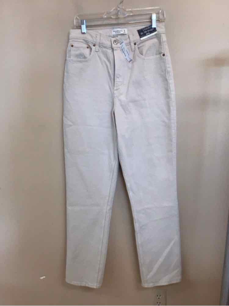 ABERCROMBIE & FITCH SIZE 8 Ladies PANTS