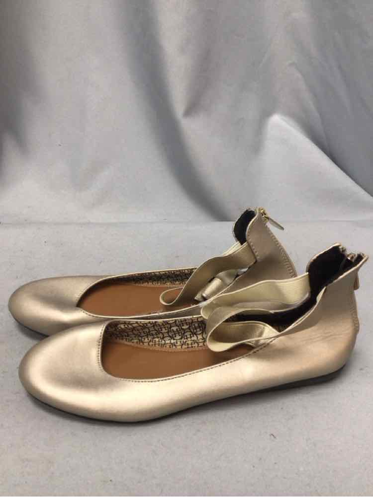 DAISY FUENTES SIZE 8 Ladies SHOES