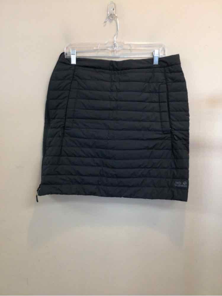JACK WOLFSKIN SIZE LARGE Ladies SKIRT