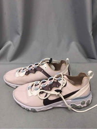 NIKE SIZE 9 Ladies SHOES