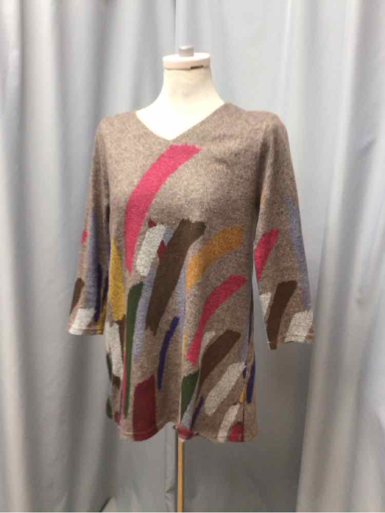 TRISHA TYLER SIZE SMALL Ladies TOP