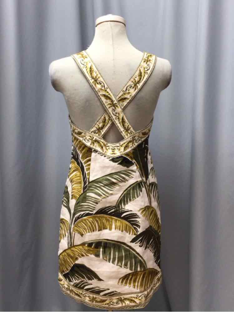 FARM SIZE 8 Ladies DRESS