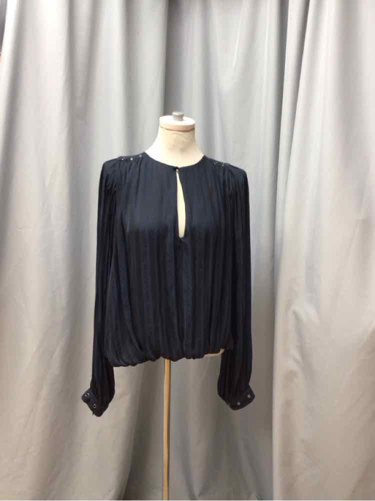 MUCHE ET MUCHETTE SIZE MED/LRG Ladies BLOUSE