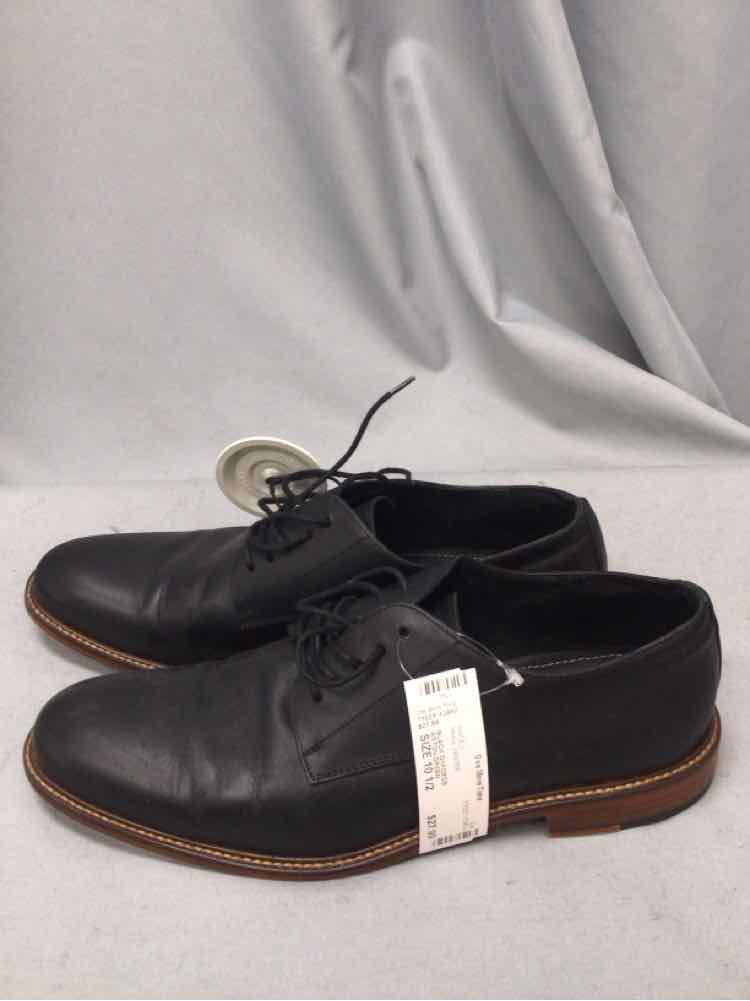 SIZE 10 1/2 ASTON GREEN Men's SHOES