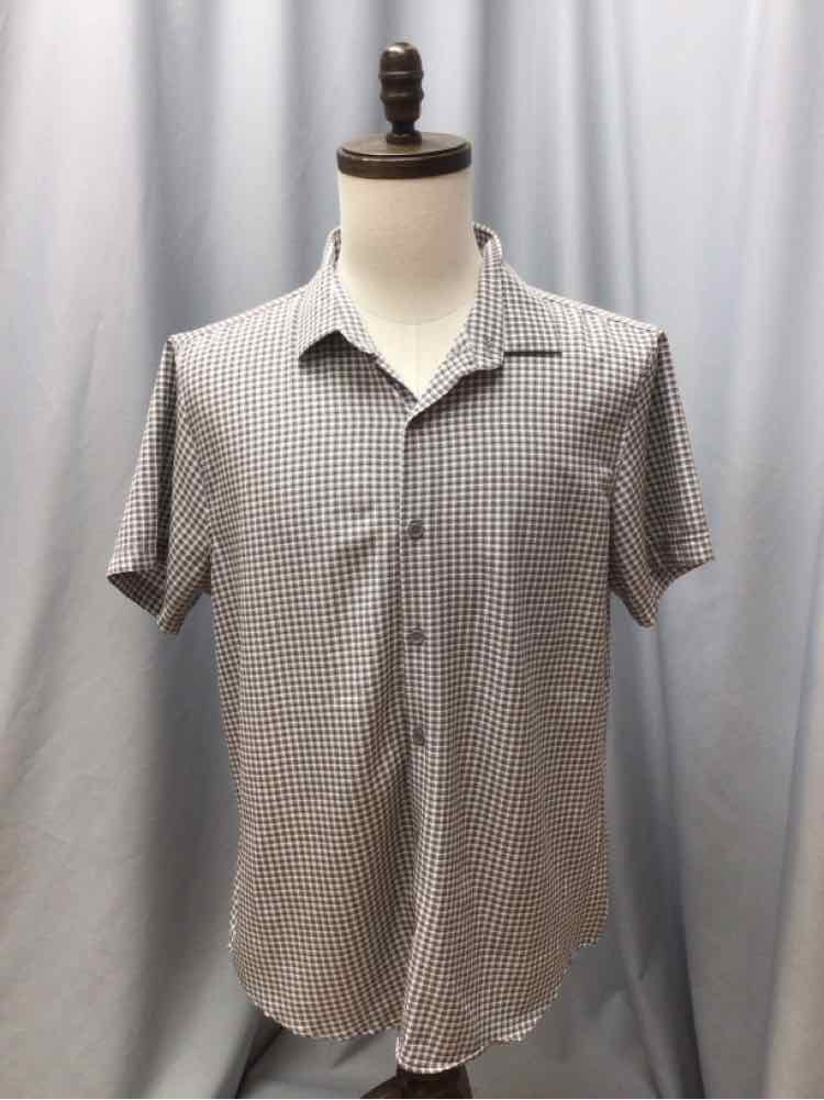 SIZE LARGE ESSEX CROSSING Men's SHIRTS