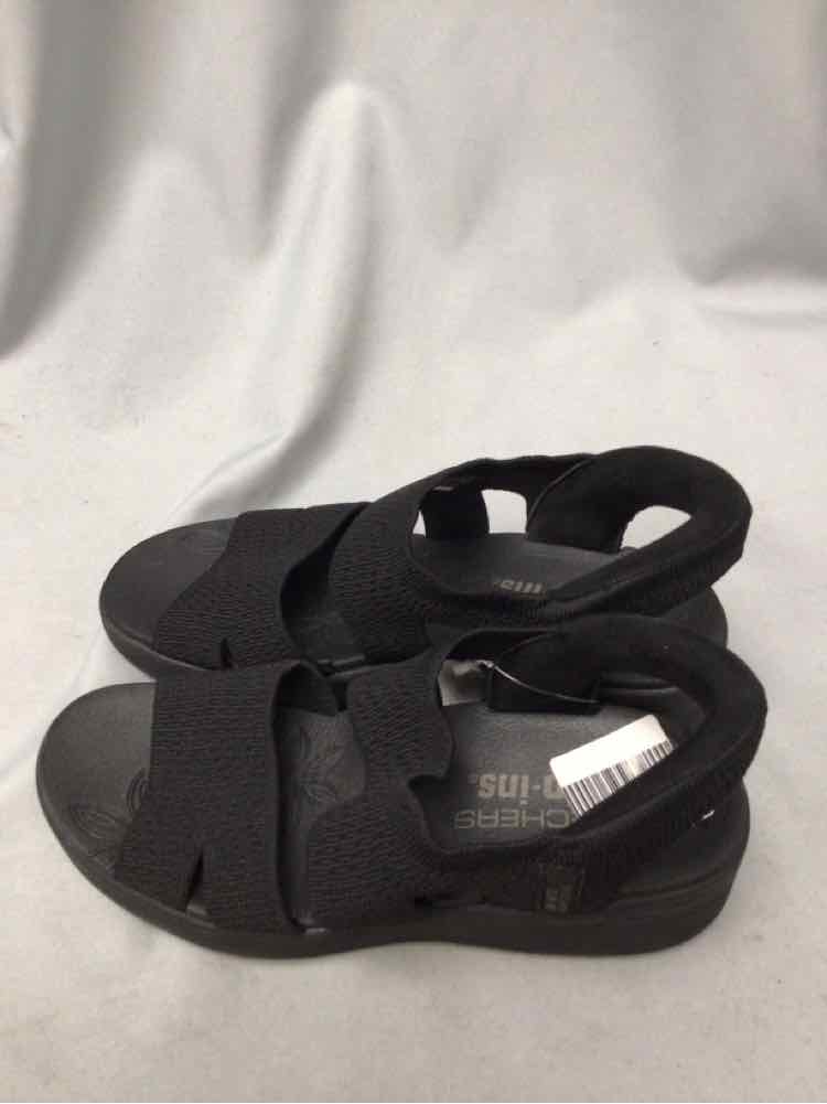 SKECHERS SIZE 8 Ladies SHOES