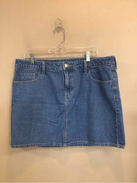 OLD NAVY SIZE 14 Ladies SKIRT