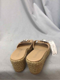 STUART WEITZMAN SIZE 8 1/2 Ladies SHOES