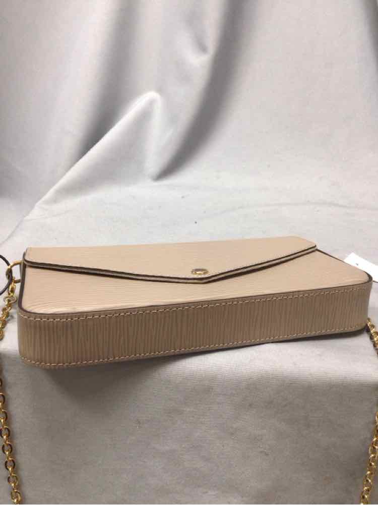 LOUIS VUITTON Ladies BAG