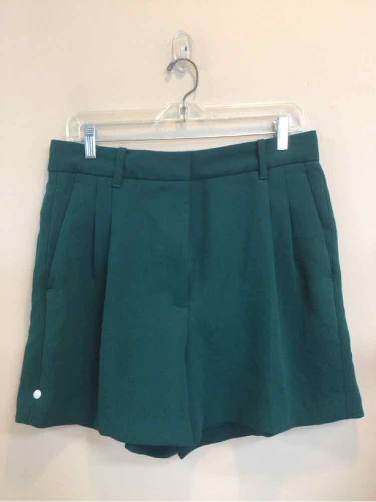 WILFRED SIZE 12 Ladies SHORTS