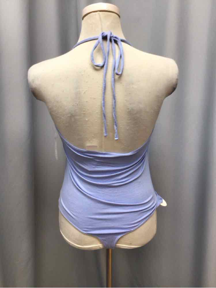 ABERCROMBIE & FITCH SIZE MEDIUM Ladies TOP
