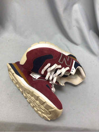 NEW BALANCE SIZE 8 Ladies SHOES