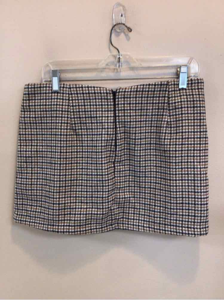 WINDSOR SIZE LARGE Ladies SKIRT