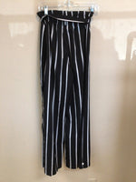 SHEIN SIZE SMALL Ladies PANTS