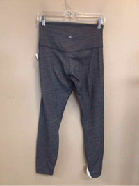 LULULEMON SIZE 8 Ladies EXERCISE