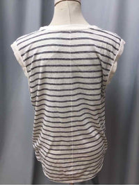 GAP SIZE LARGE Ladies TOP