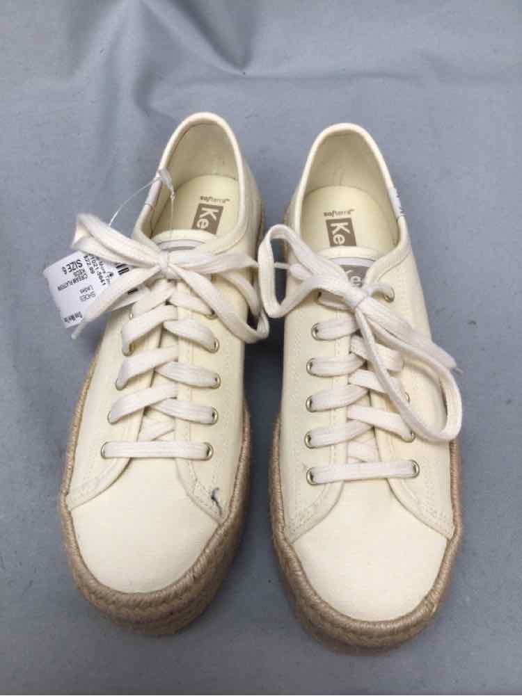 KEDS SIZE 6 Ladies SHOES