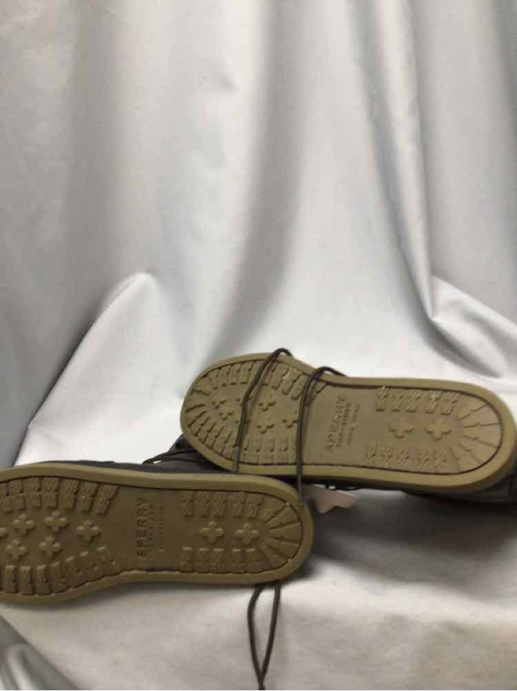 SPERRY SIZE 9 Men's SHOES