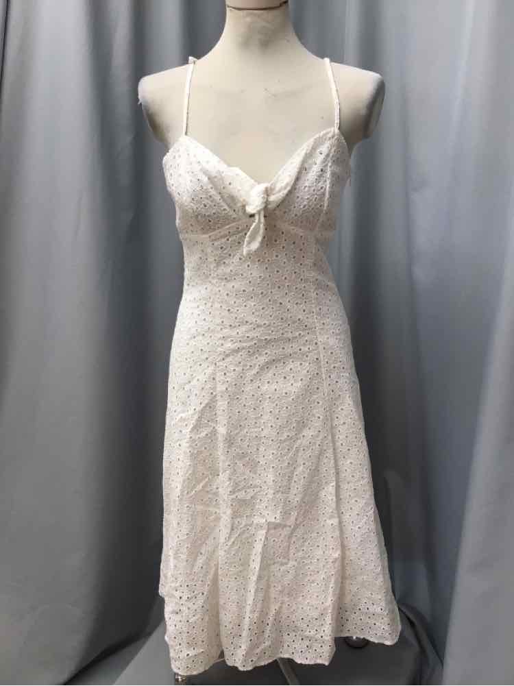 VERNACULAR SIZE MEDIUM Ladies DRESS