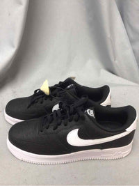 SIZE 11 NIKE Men's SHOES