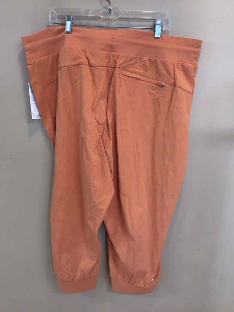 ATHLETA SIZE 22 Ladies PANTS