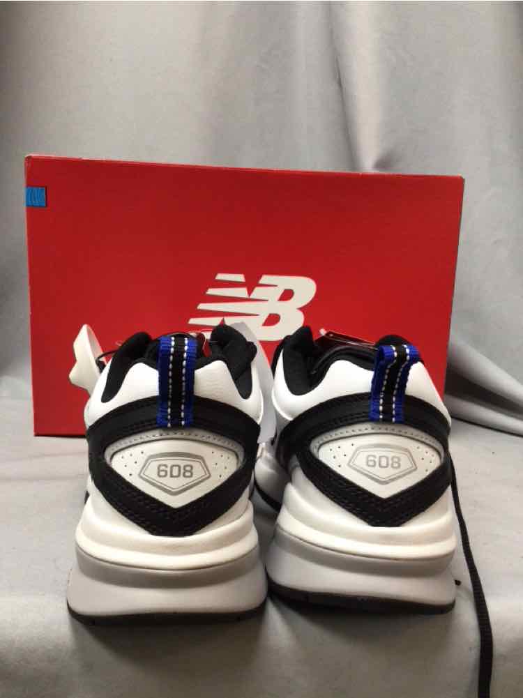 SIZE 11 NEW BALANCE Men's SHOES