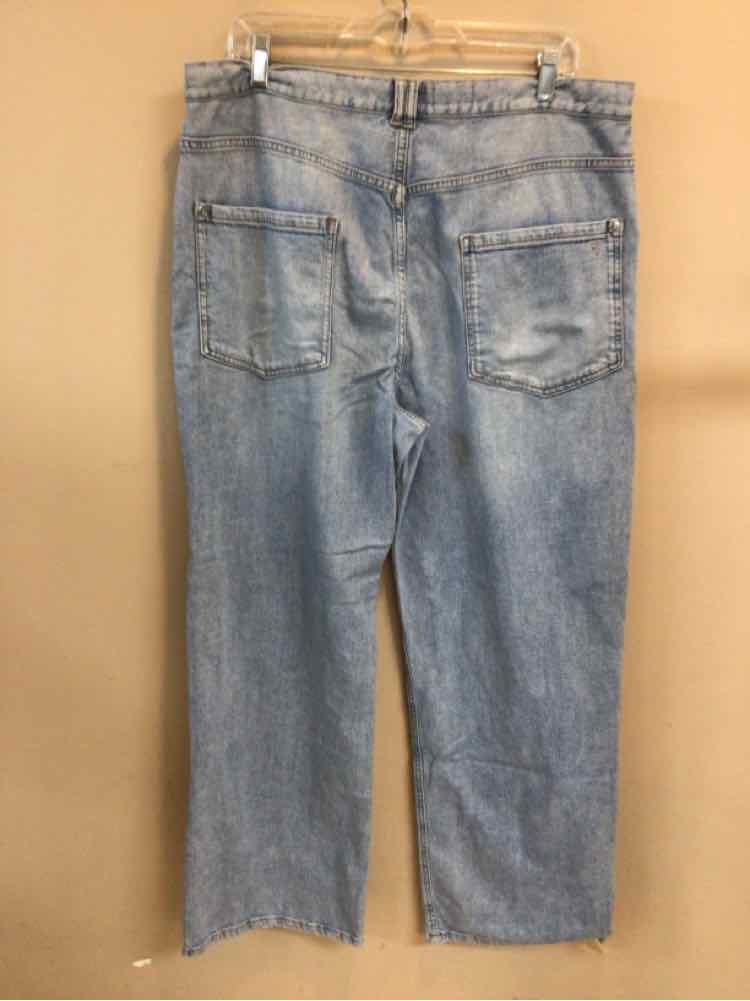 PILCRO SIZE 31 Ladies JEANS