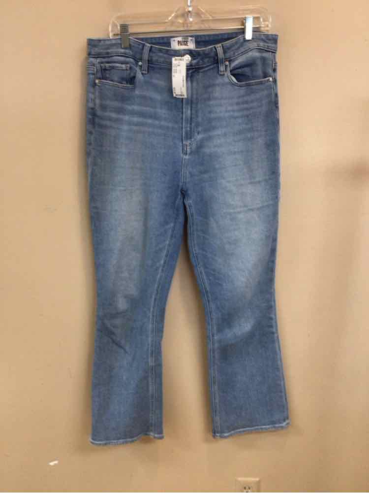 PAIGE SIZE 32 Ladies JEANS