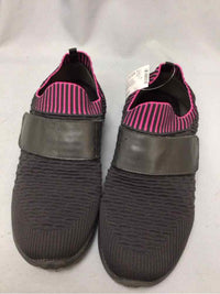 PROPET SIZE 10 Ladies SHOES
