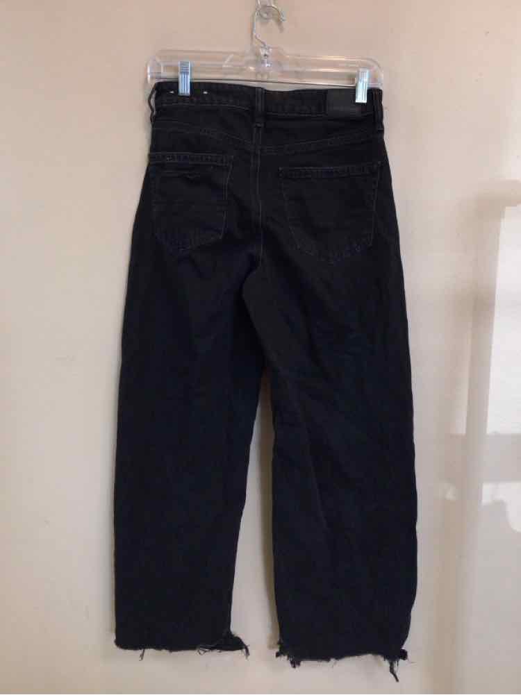 AMERICAN EAGLE SIZE 0 Ladies JEANS