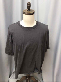 SIZE X LARGE GAP Men's SHIRTS