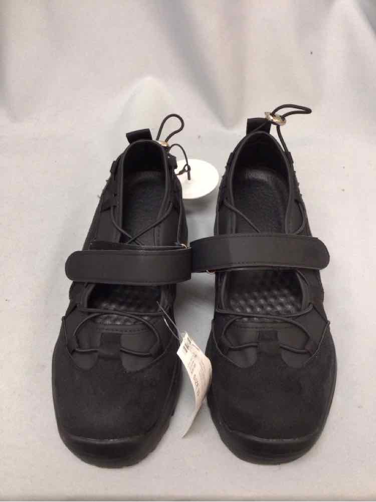 SIZE 39 Ladies SHOES