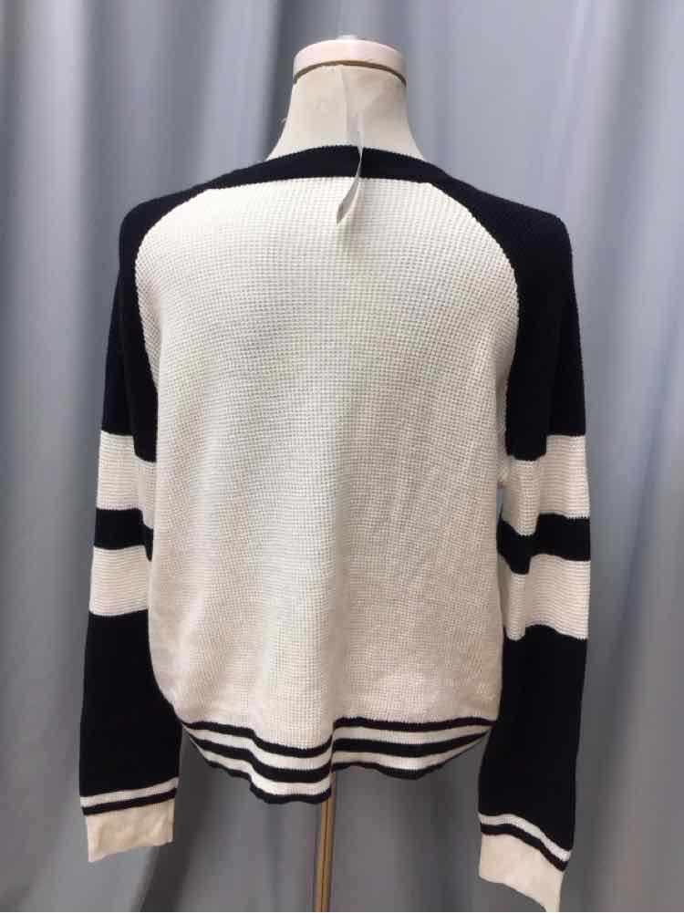 FAHERTY SIZE LARGE Ladies TOP