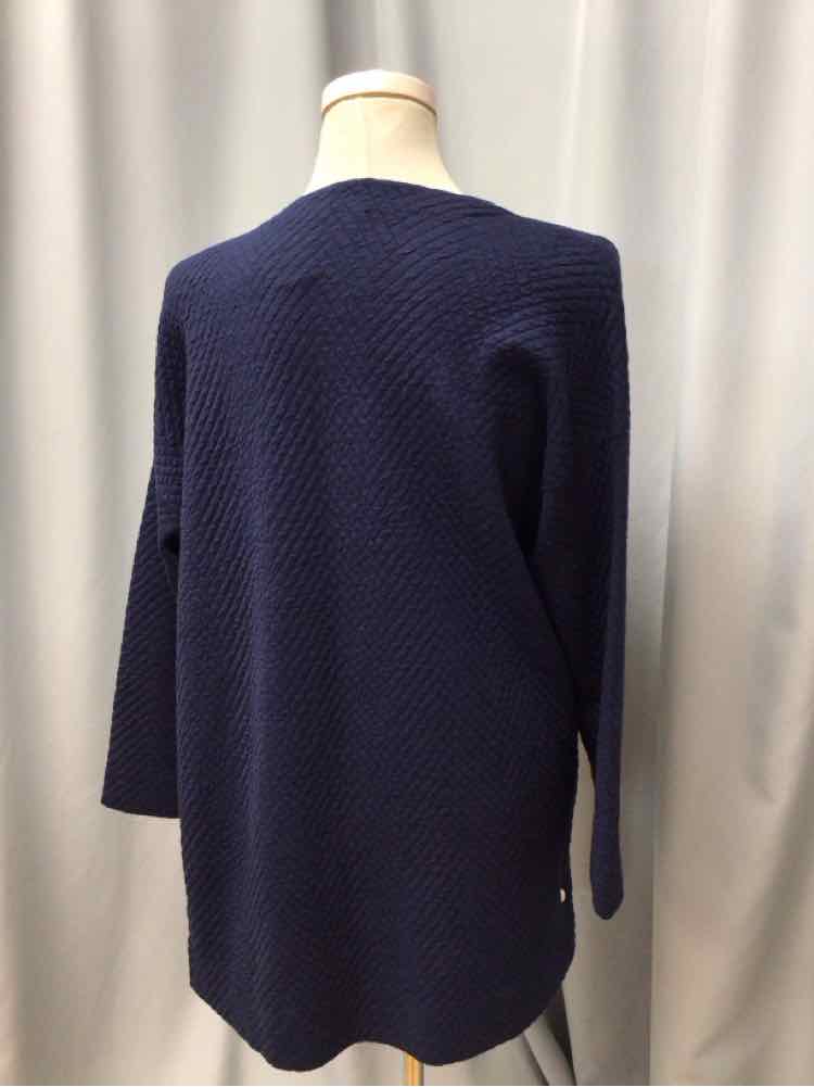 EILEEN FISHER SIZE MEDIUM PET Ladies TOP