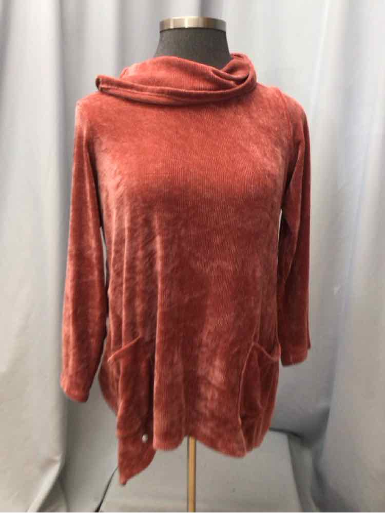 LOGO SIZE 1 X Ladies TOP