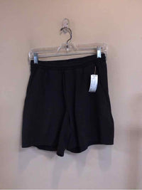SIZE MEDIUM LULULEMON Men's SHORTS