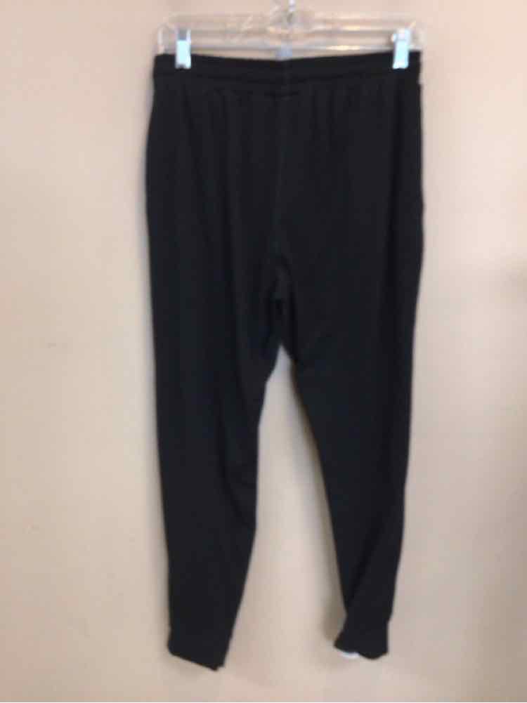 VUORI SIZE LARGE Ladies EXERCISE