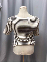 JOES SIZE MEDIUM Ladies TOP