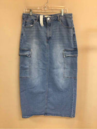 MADDEN GIRL SIZE LARGE Ladies SKIRT
