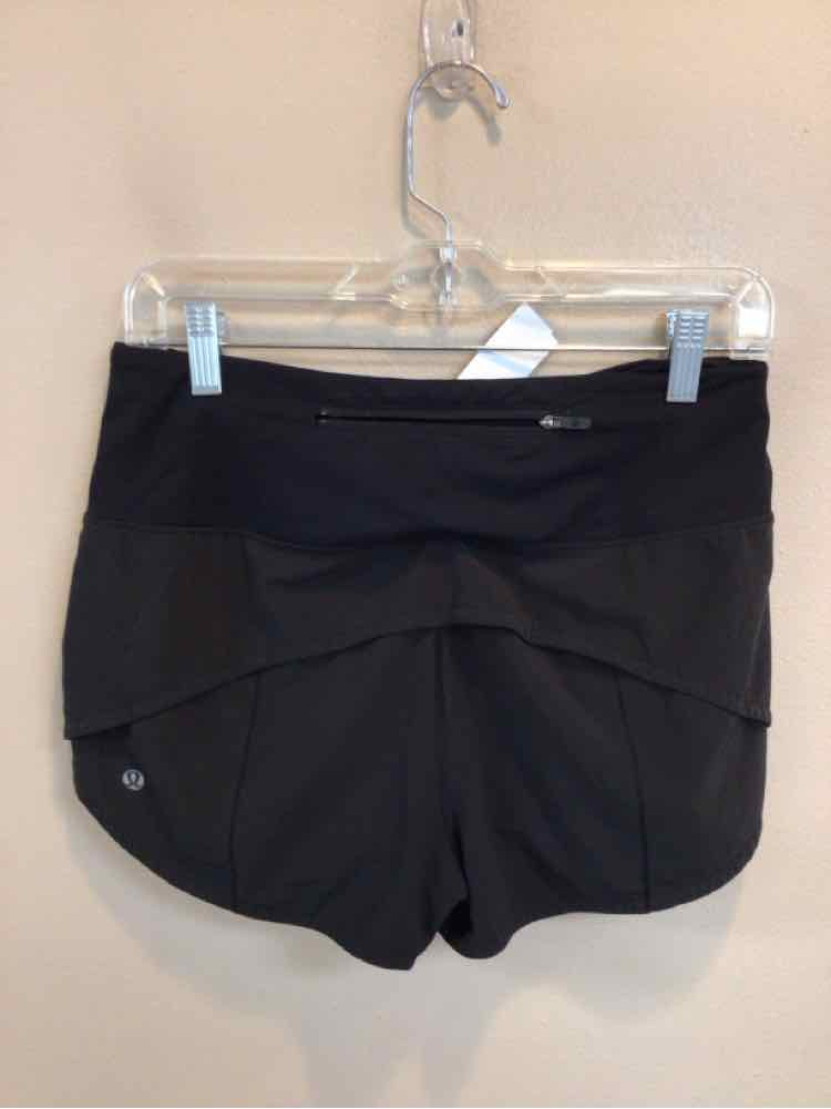 LULULEMON SIZE 6 Ladies EXERCISE