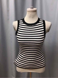PRETTY GARDENS SIZE SMALL Ladies TOP