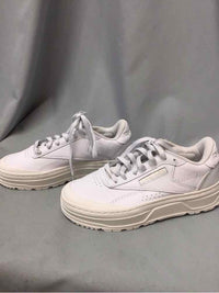 REEBOK SIZE 8 Ladies SHOES
