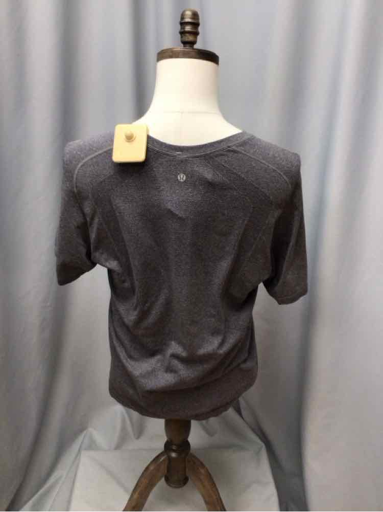 LULULEMON SIZE LARGE Men's SHIRTS