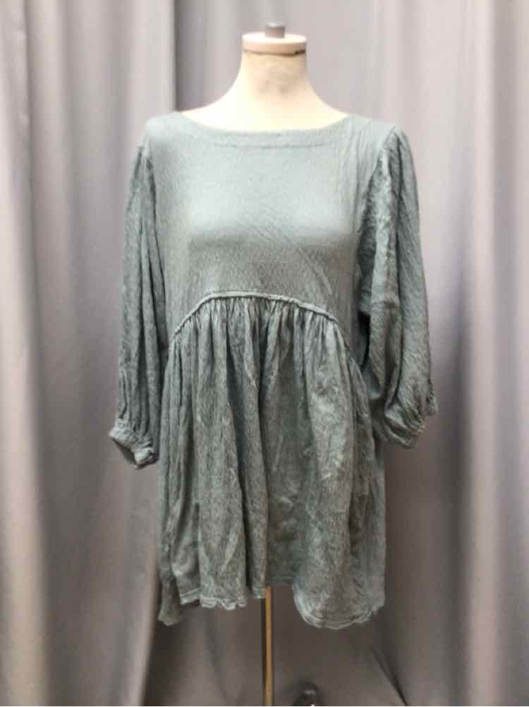 FREE PEOPLE SIZE MEDIUM Ladies DRESS