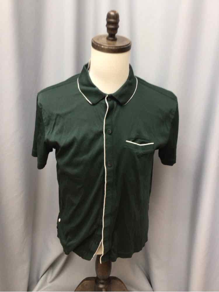 SIZE LARGE BANANA REPUBLIC Men's SHIRTS